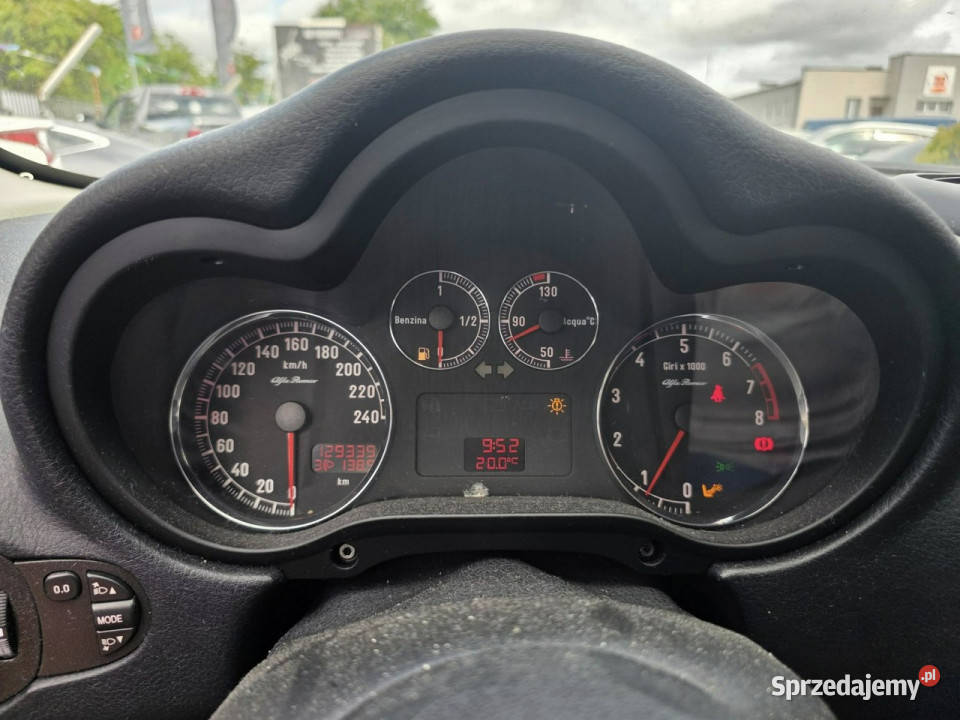 Alfa Romeo 147 16 Benzyna 105 Klimatyzacja benzyna pomorskie