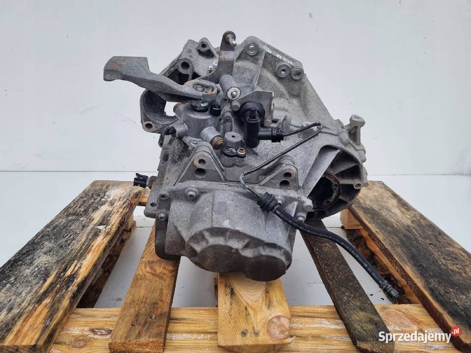 VW Touran 16 FSI MANUALNA SKRZYNIA BIEGÓW manual Skrzynie biegów manualne Chełm