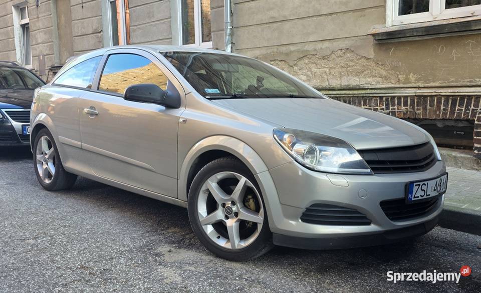 Opel Astra GTC 16 190500km sprzedam