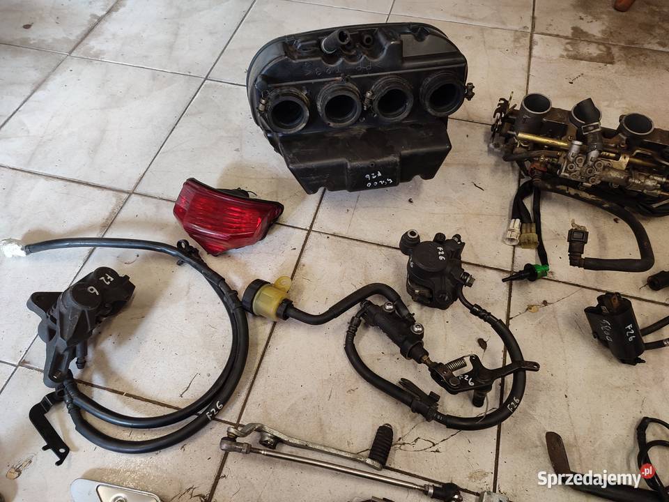 Yamaha FZ6 Fazer części 0409r Lampa przełącznik dolnośląskie Jelenia Góra sprzedam