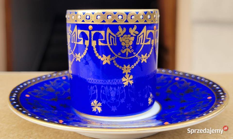 Zabytkowa neoklasyczna kobaltowa filiżanka Beyer
