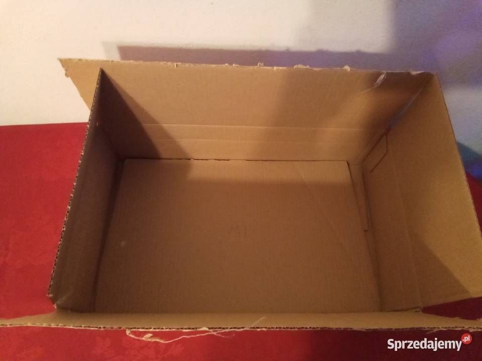 Karton średni 46 x 28 x 11 Warszawa sprzedam