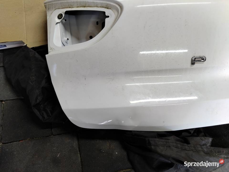 Ford puma klapa bagażnika Chocicza