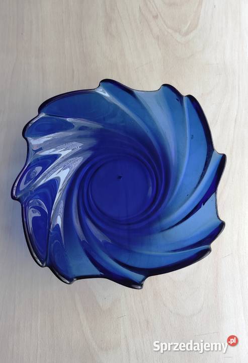 Salaterka miska kobaltowa ARC France szkło śląskie sprzedam
