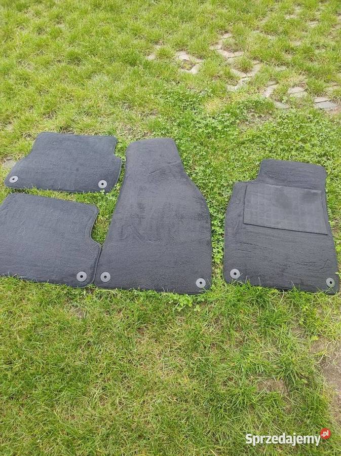 Dywaniki welurowe do Audi S4 B7 2007 Nasiegniewo sprzedam
