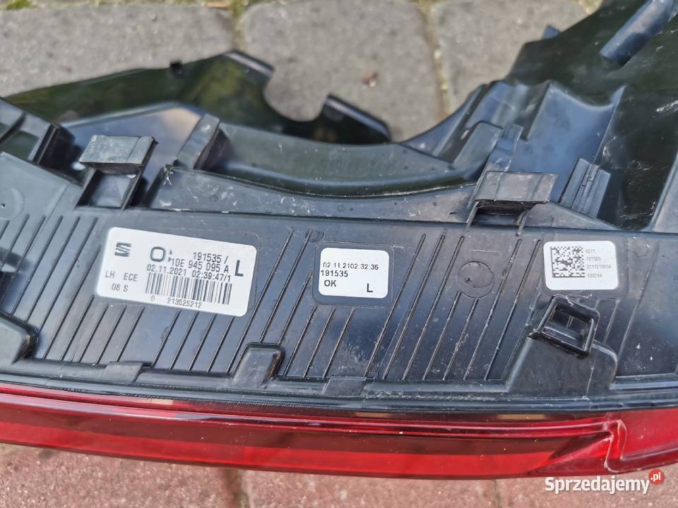 CUPRA BORN 10E945095A LAMPA TYLNA LEWA LED ŁADNA Części Jelenia Góra