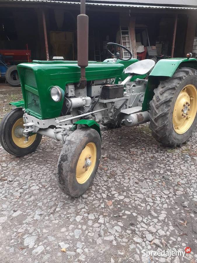 Ciągnik c 330 Napęd 2x4 lubelskie Zamość sprzedam