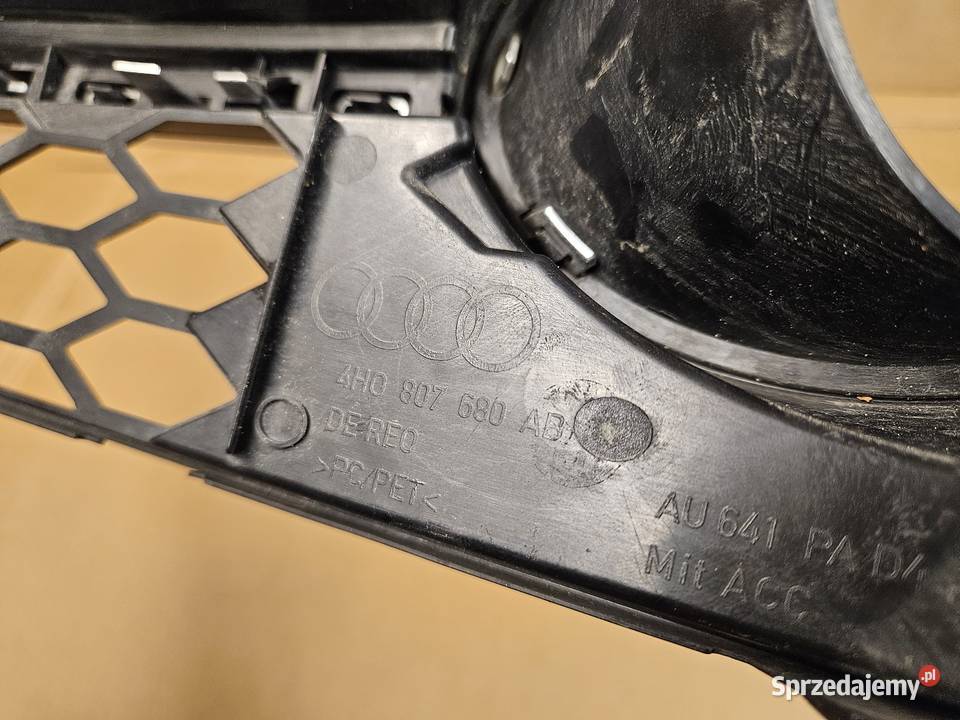 AUDI S8 D4 KRATKA PRAWA ZDERZAKA PRZÓD sprzedam