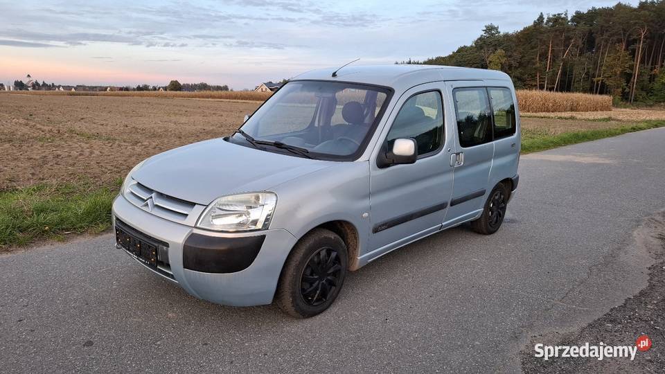Citroen Berlingo 14 benzyna 2004 klimatyzacja Berlingo Polska Nowa Wieś