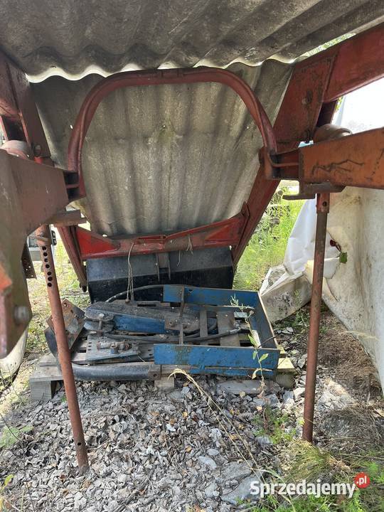 ładowacz tur frontlift z łyżką widłami do Końskowola