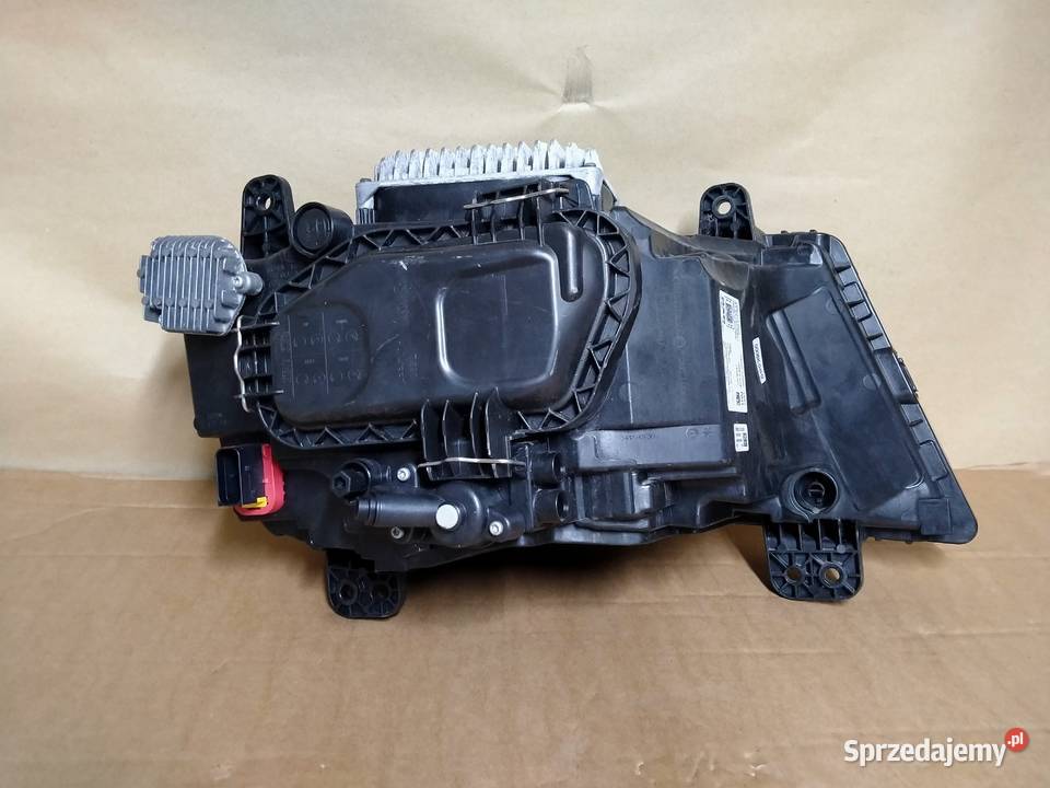 LAMPA LEWA REFLEKTOR LED MAN TG3 TGX3 Kargowa