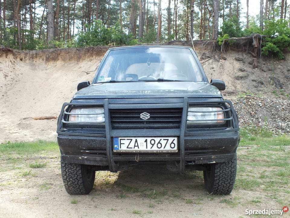 Suzuki Vitara 16 8V czarny Łojew