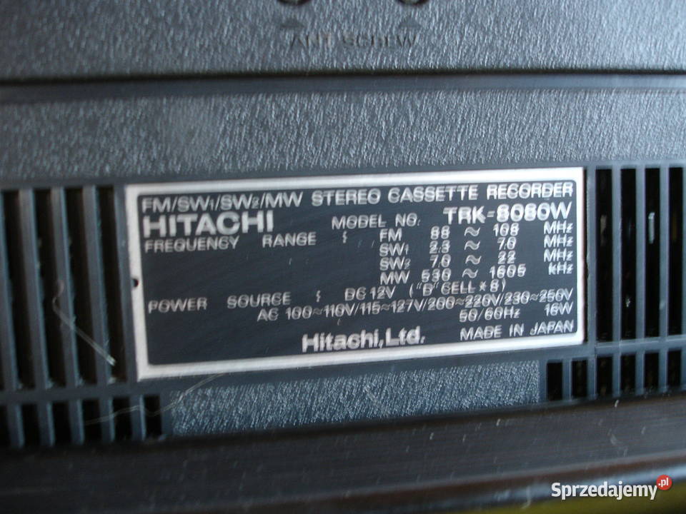 Radiomagnetofon HITACHI TRK8080W