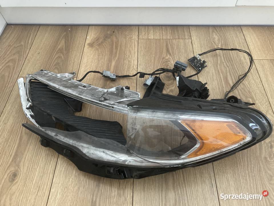 LAMPA FORD FUSION USA MONDEO CZESCI Rzeszów