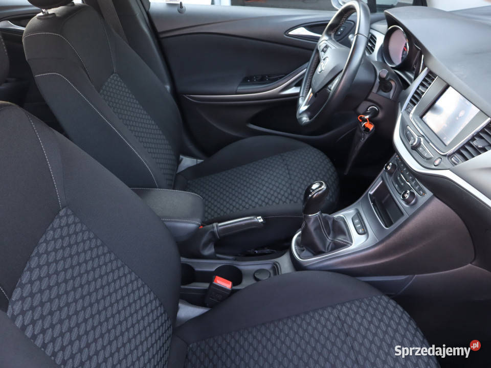 Opel Astra 12 Turbo relingi dachowe