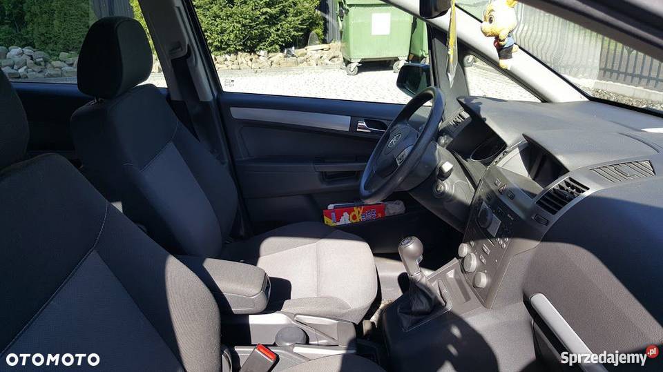 OPEL ZEFIRA Zafira Poronin