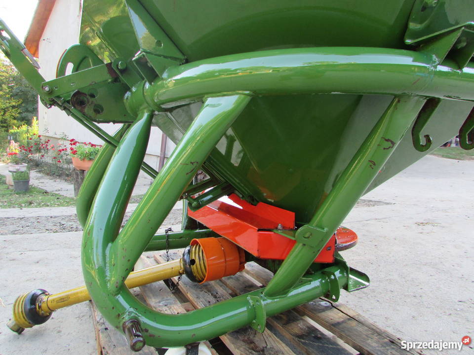 Rozsiewacz nawozów Amazone F 804 R Oryginał z małopolskie Miechów