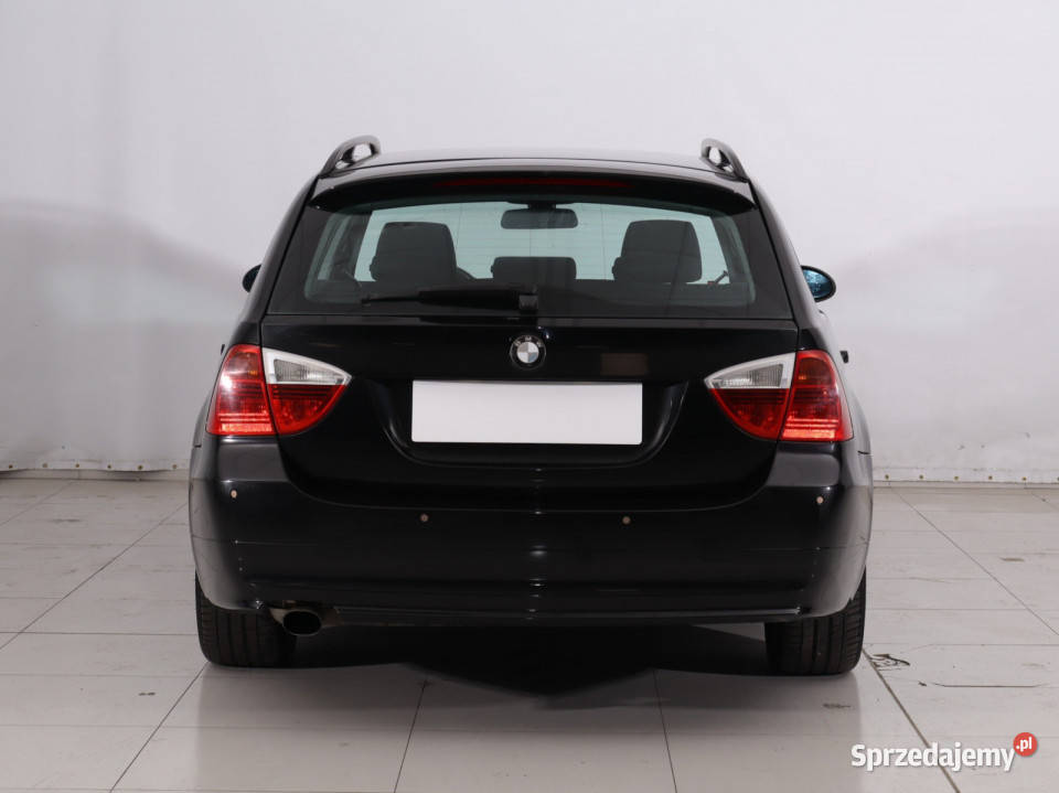 BMW 3 318 i czarny Piaseczno