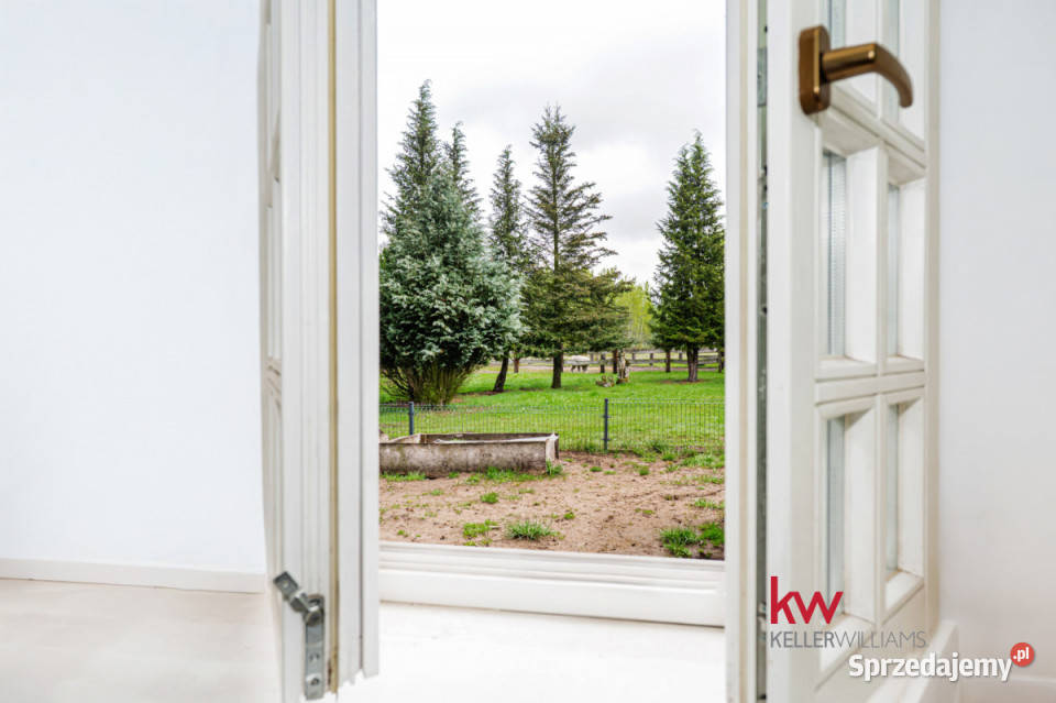 Lokal 550m2 Czarnybród sprzedam