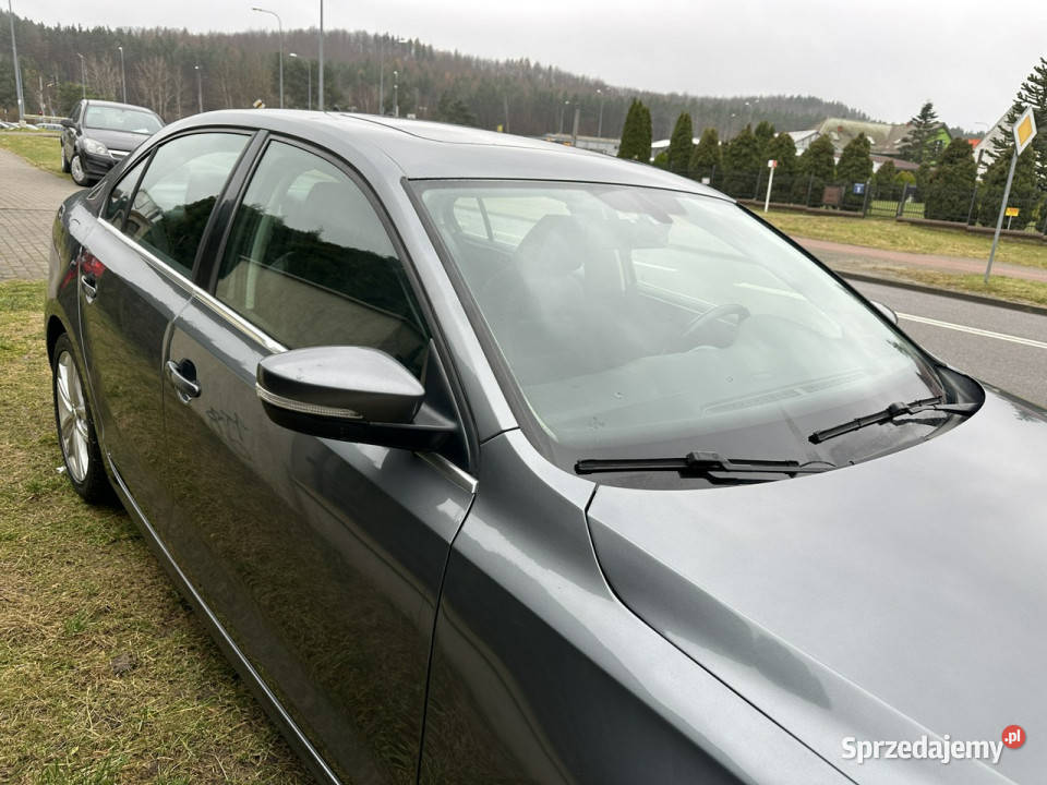 Volkswagen Jetta Mocna benzyna automat nawigacja garażowany Jetta Wejherowo