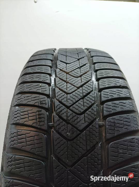 2x OPONA ZIMOWA PIRELLI SOTTOZERO 3 24540R19 245