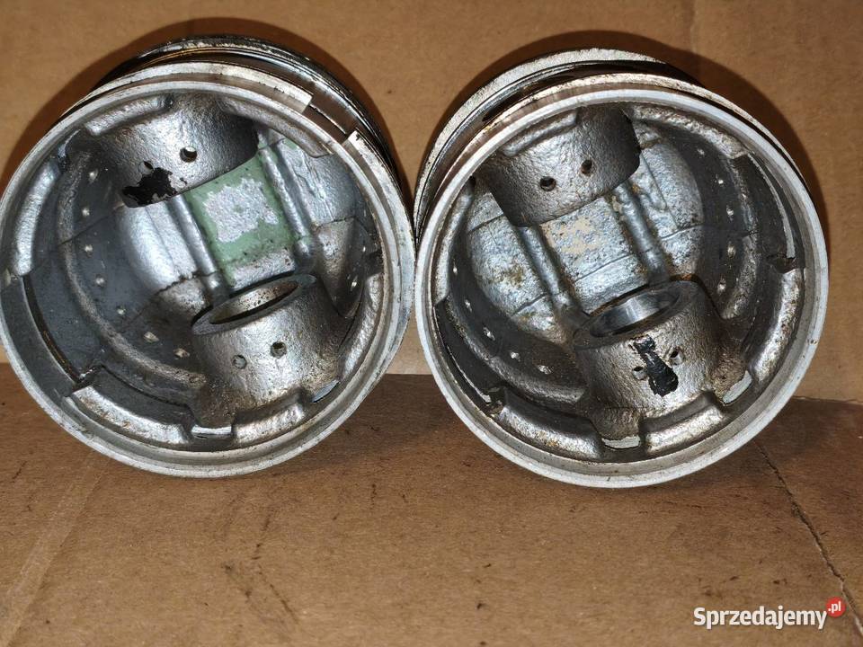 Oryginalne nowe tłoki 7795 z pierścieniami Leszno