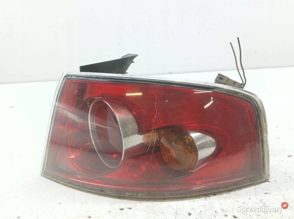 LAMPA TYŁ PRAWA EU Seat Ibiza III 20022008