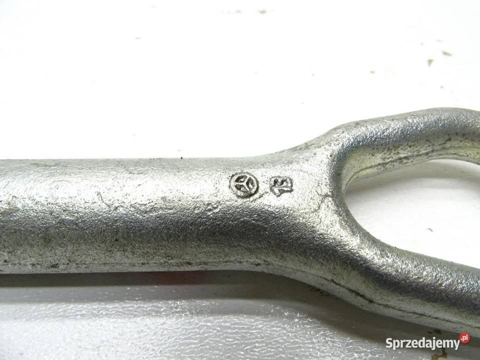 HAK UCHO HOLOWNICZE WKRĘTKA A3 8V OCTAVIA III