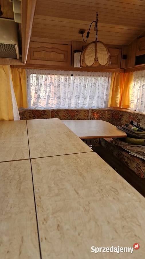 Przyczepa kempingowa czteroosobowa Lux Namysłów