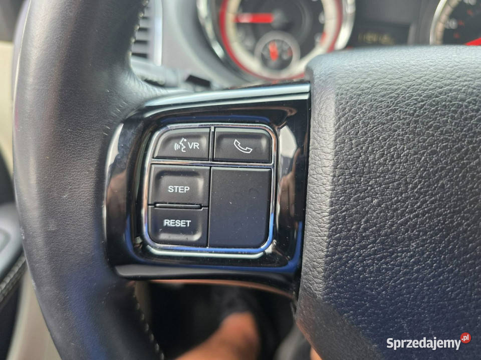 Dodge Grand Caravan 36 Benzyna 286 Klimatyzacja wielofunkcyjna kierownica