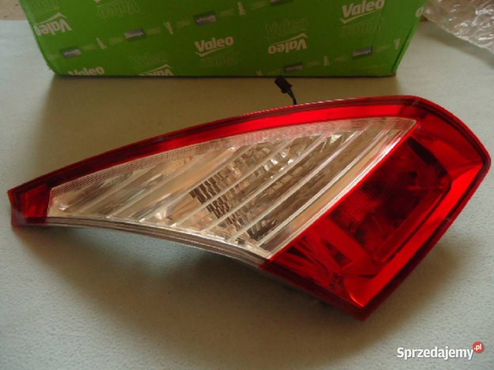 NOWA LAMPA TYLNA ZESPOLONA RENAULT VALEO 043856