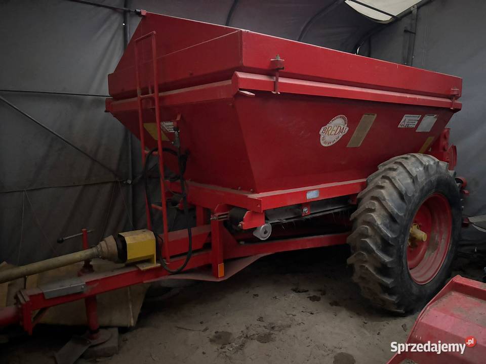 Bredal rozsiewacz wapna nawozu solidny sprawny Radomyśl Wielki
