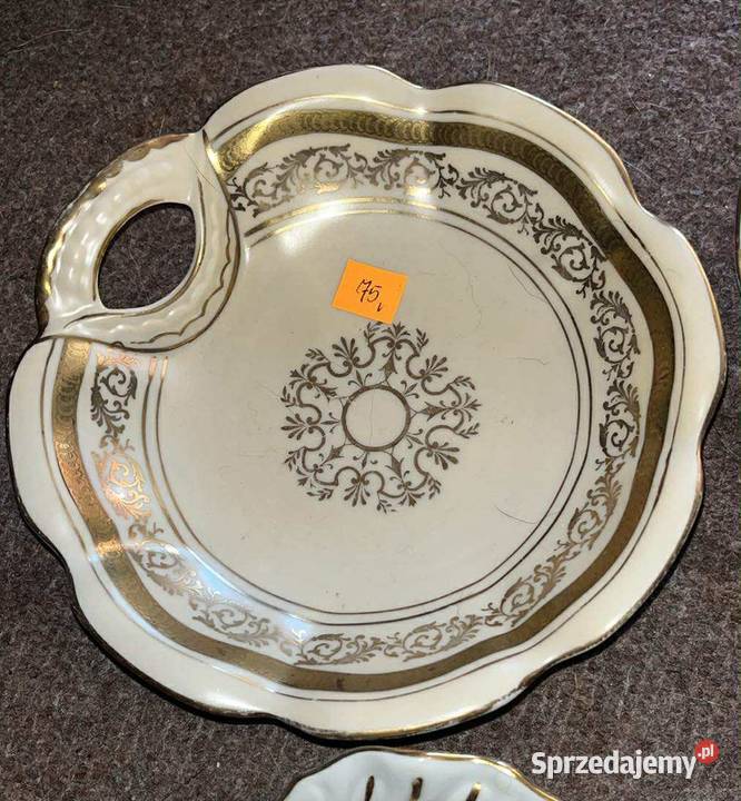 Paterka z dziurką Oskar Schlegelmilsch Biała z