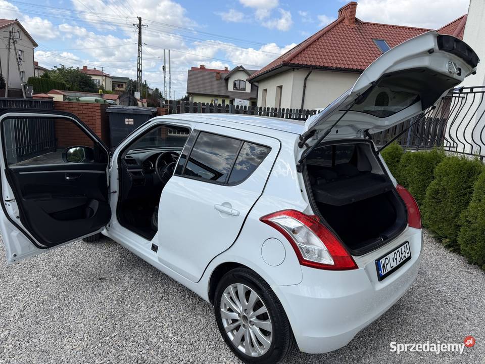 Piękny perłowy Suzuki Swift Disel Płock