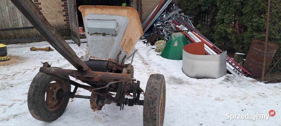 Rozsiewacz nawozu kos