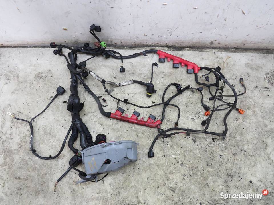 WIĄZKA ELEKTRYCZNA SILNIKA AUDI A7 4G 30 TSI Materiały instalacyjne