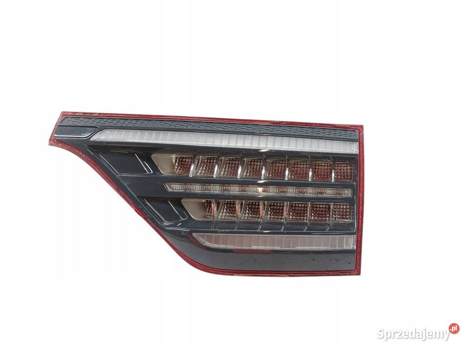 LAMPA TYŁ W KLAPĘ PRAWA LIFT FL Kia Sportage IV