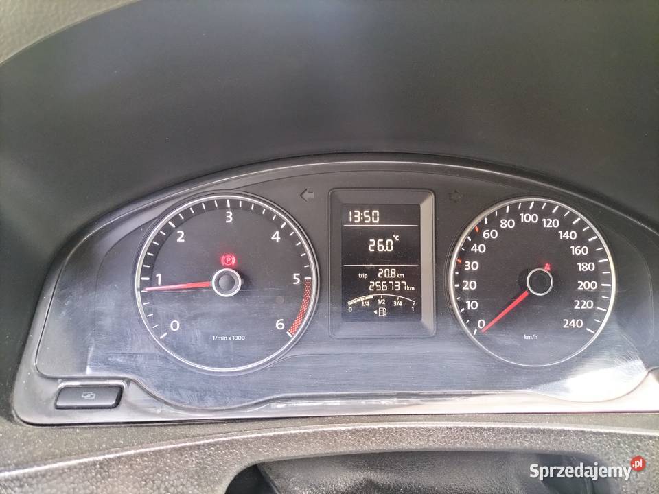 Volkswagen T5 9osobowy 257000km Caravelle Głogów