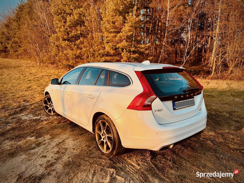 Volvo V60 D4 DriveE Ocean Race nieuszkodzony Nowy Sącz