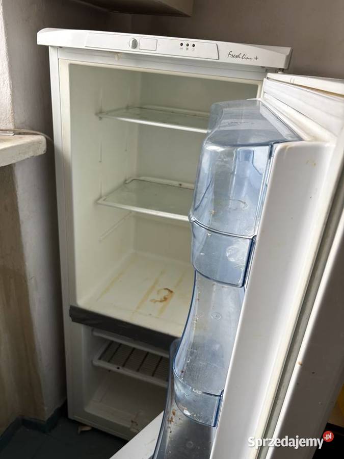 Lodówka Amica uszkodzona sprzedam