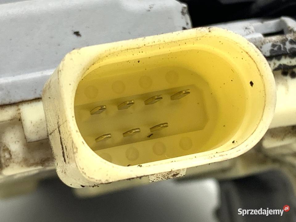 ZAMEK DRZWI PRAWY PRZÓD AUDI Q7 4L SUV