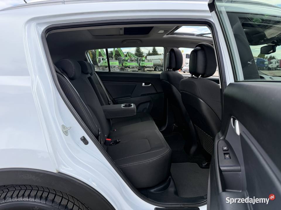 Kia Sportage 16BENZYNA Klimatronik Nawigacja radio wielkopolskie Konin