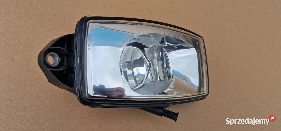 RENAULT GAMA T RANGE HALOGEN PRAWY 892252916 ciężarowe Bieleń sprzedam