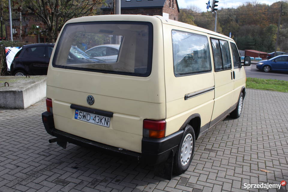 Volkswagen T4 24 DIESEL 77 199495r 4 500 Napęd przednia oś Radlin sprzedam