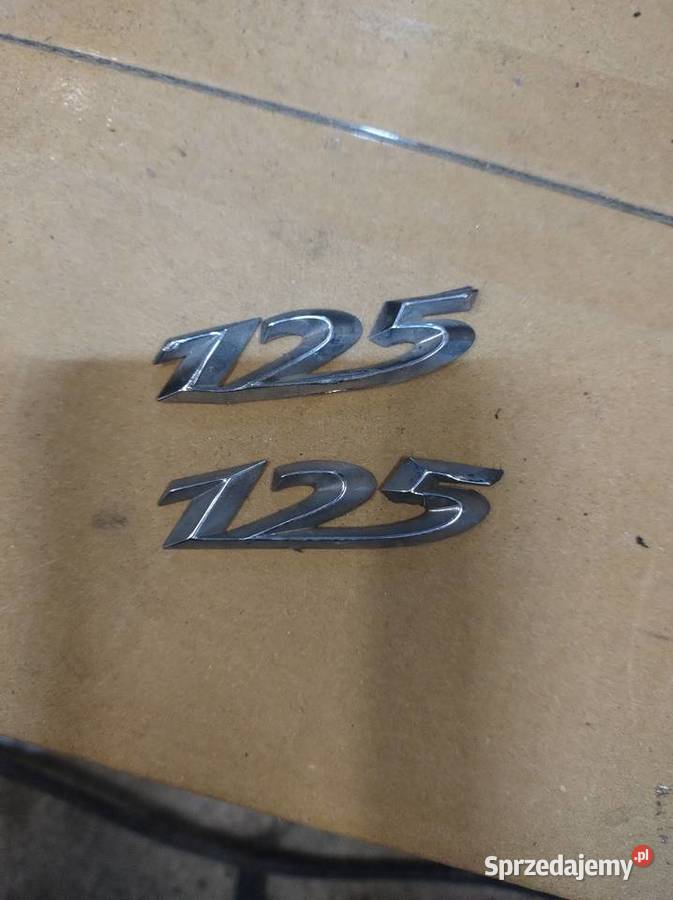 Piaggio X8 XEVO X9 emblematy komplet Dębica sprzedam