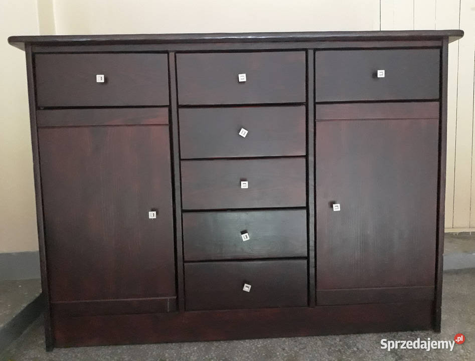 Duża sosnowa komoda