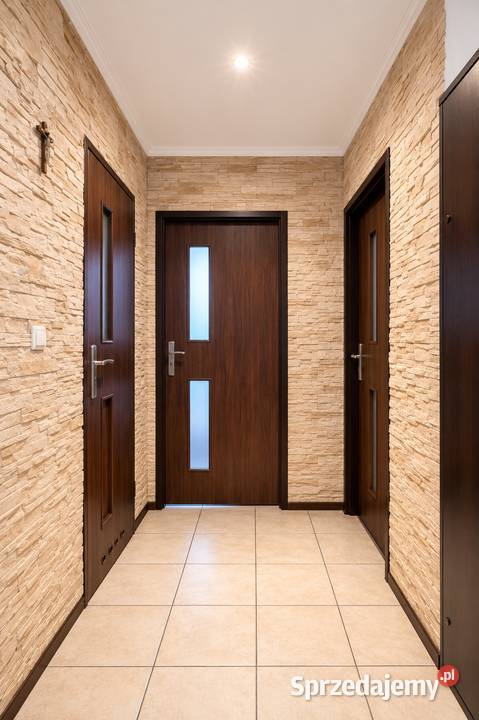 3 pokoje 6159 m balkon 2 piętro centrum Wołczyna Wołczyn sprzedam