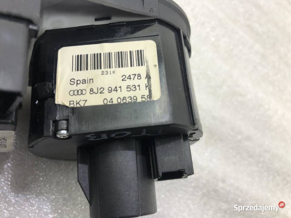 PRZEŁĄCZNIK WŁĄCZNIK ŚWIATEŁ AUDI TT 8J osobowe