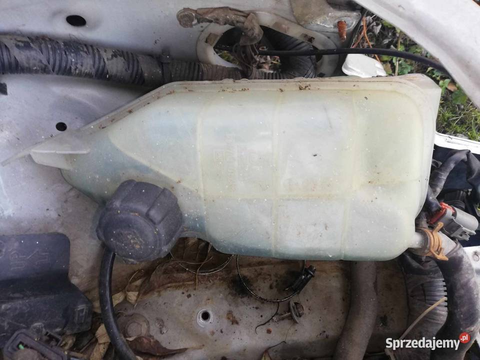 NIINissan PRIMERA P12 ZBIORNIK CHLODZENIA Ostrów Wielkopolski