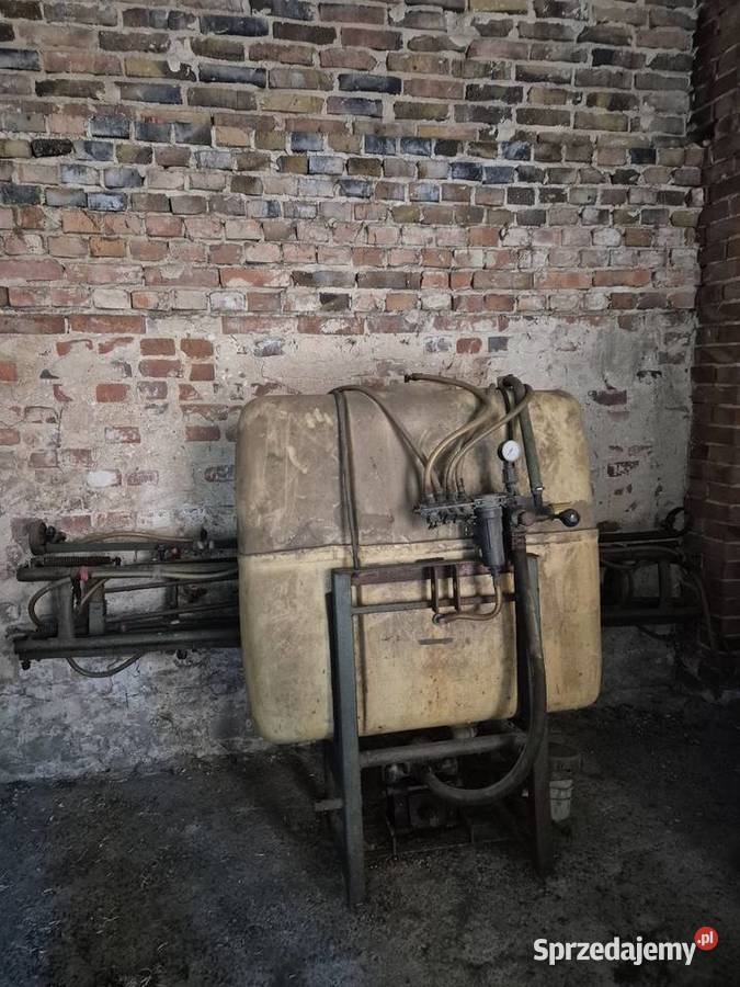 Opryskiwacz polowy zawieszany 300l Ciasna